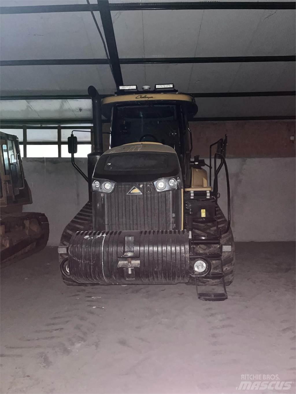 Challenger MT 775 E Traktoriai