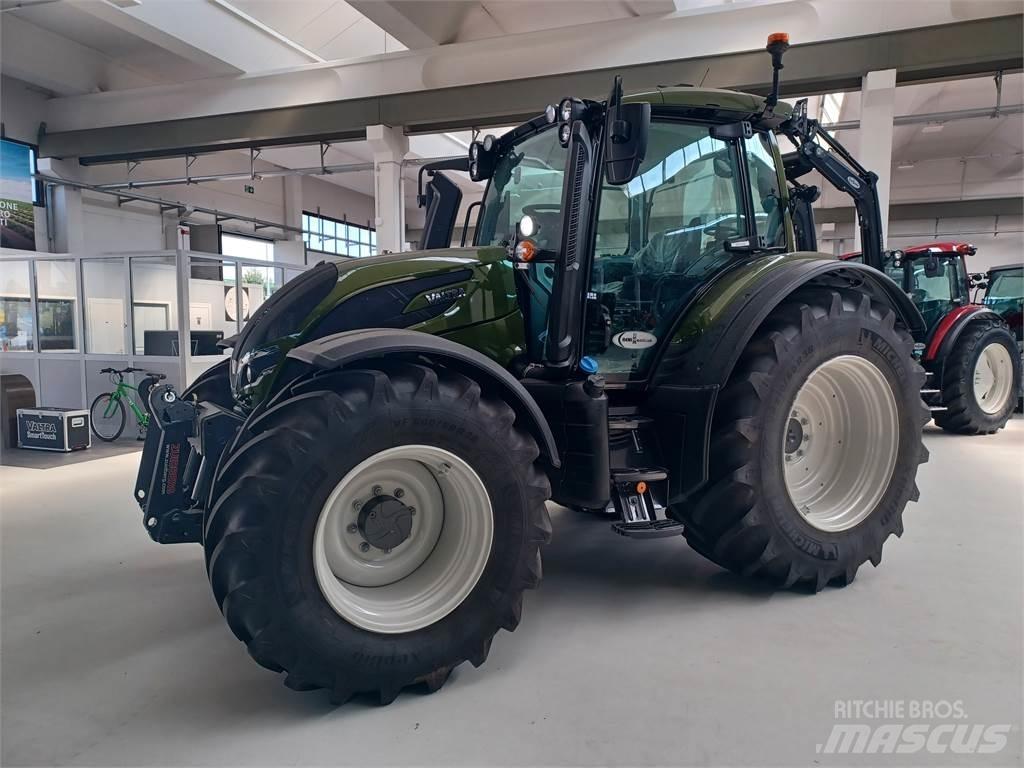 Valtra N175V Traktoriai