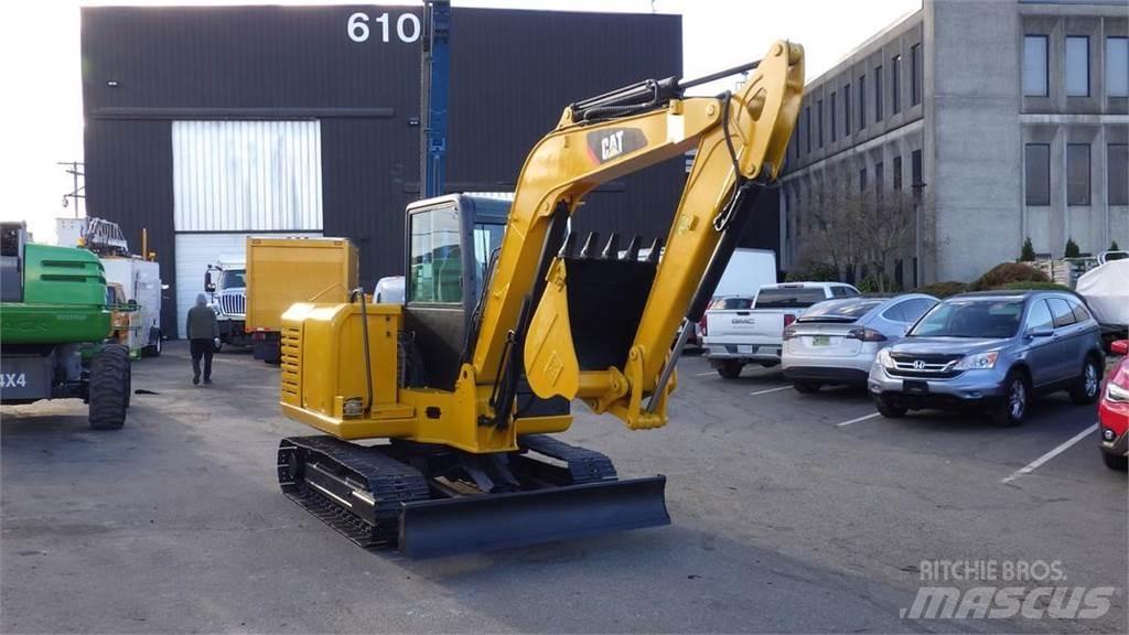 CAT 306E2 Vikšriniai ekskavatoriai