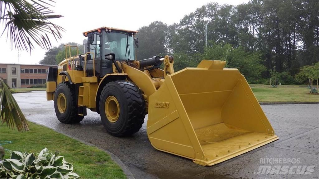 CAT 972M XE Vikšriniai ekskavatoriai