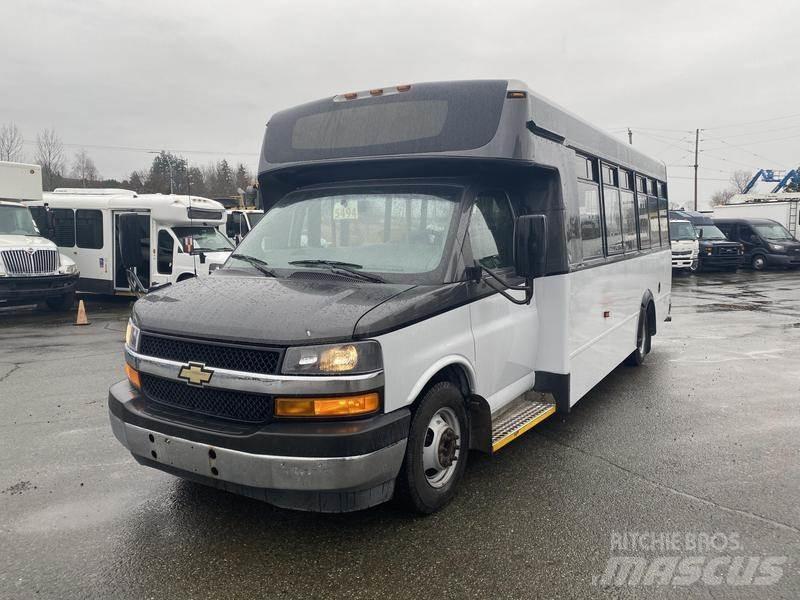 Chevrolet Express Mikroautobusai