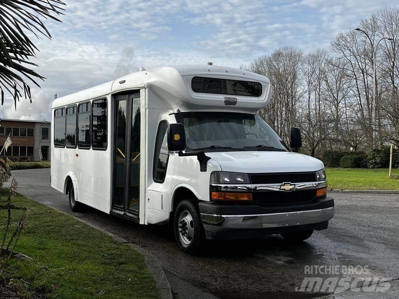 Chevrolet Express Mikroautobusai