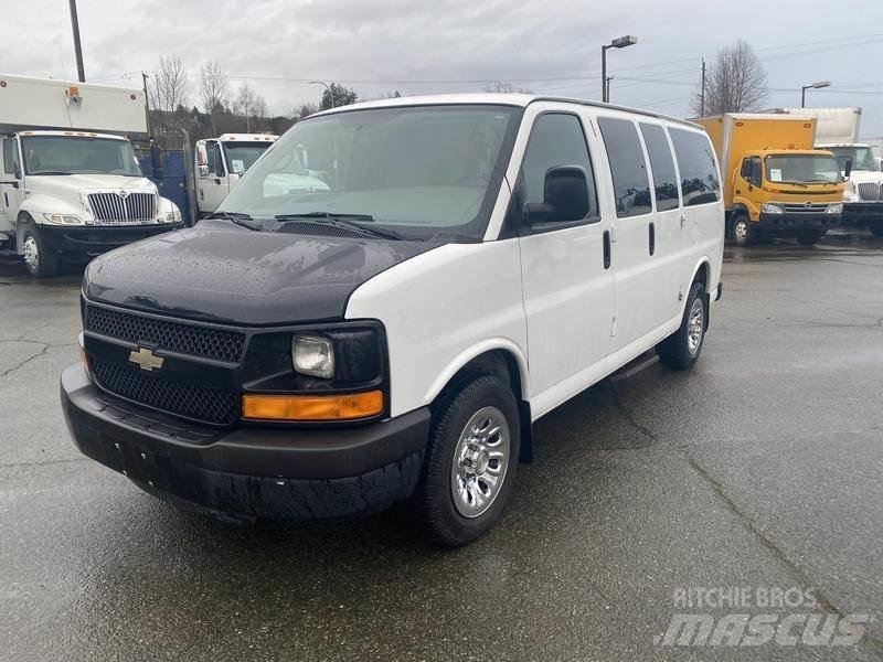 Chevrolet Express Krovininiai furgonai