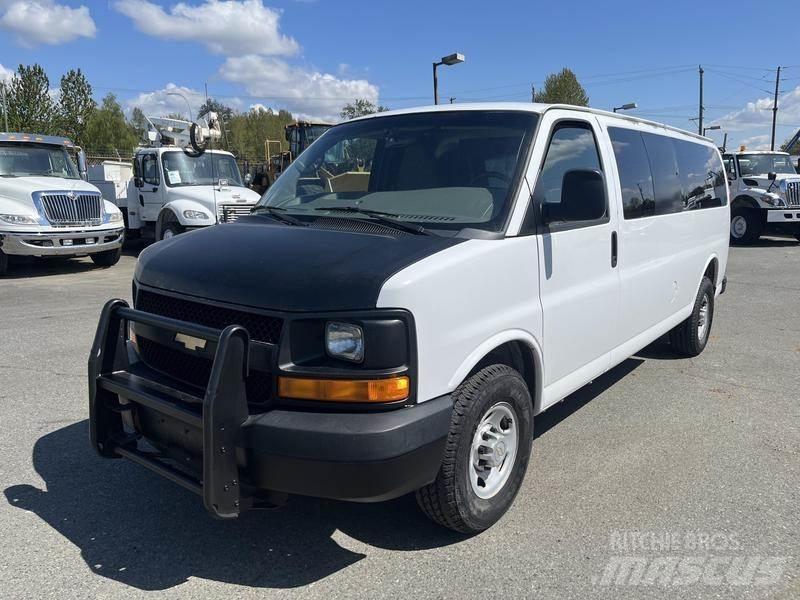 Chevrolet Express Krovininiai furgonai
