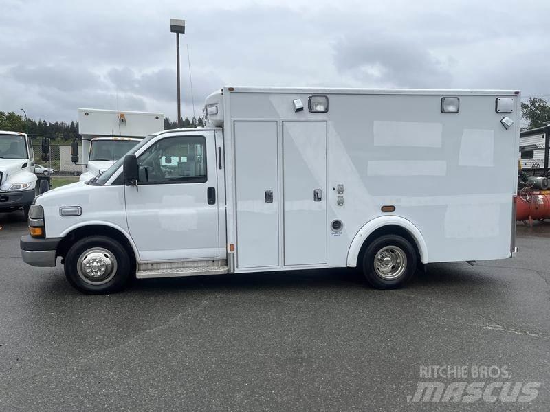 Chevrolet Express Mikroautobusai
