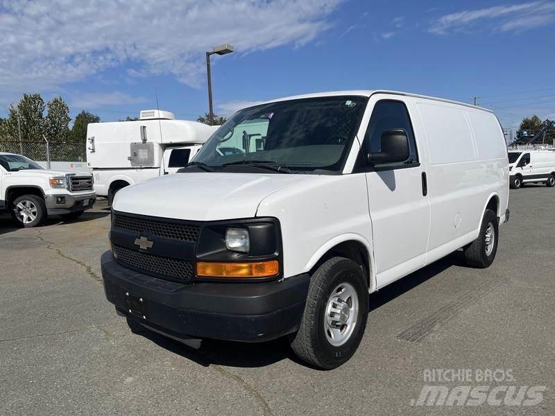 Chevrolet Express Krovininiai furgonai