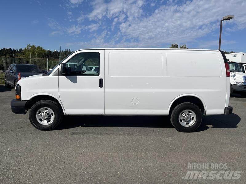Chevrolet Express Krovininiai furgonai