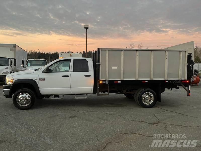 Dodge Ram 5500 Platformos/ Pakrovimas iš šono