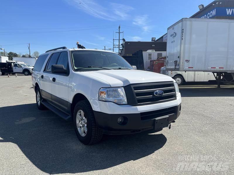 Ford Expedition Lengvieji automobiliai
