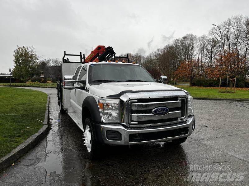 Ford F-550 Automobiliniai kranai