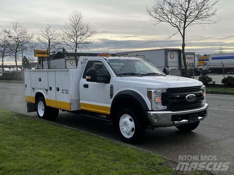 Ford F-550 Visuotinės / bendrosios paskirties automobiliai