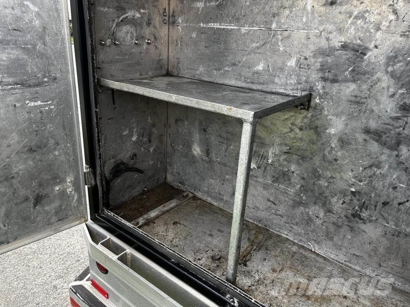 Ford F-550 Visuotinės / bendrosios paskirties automobiliai