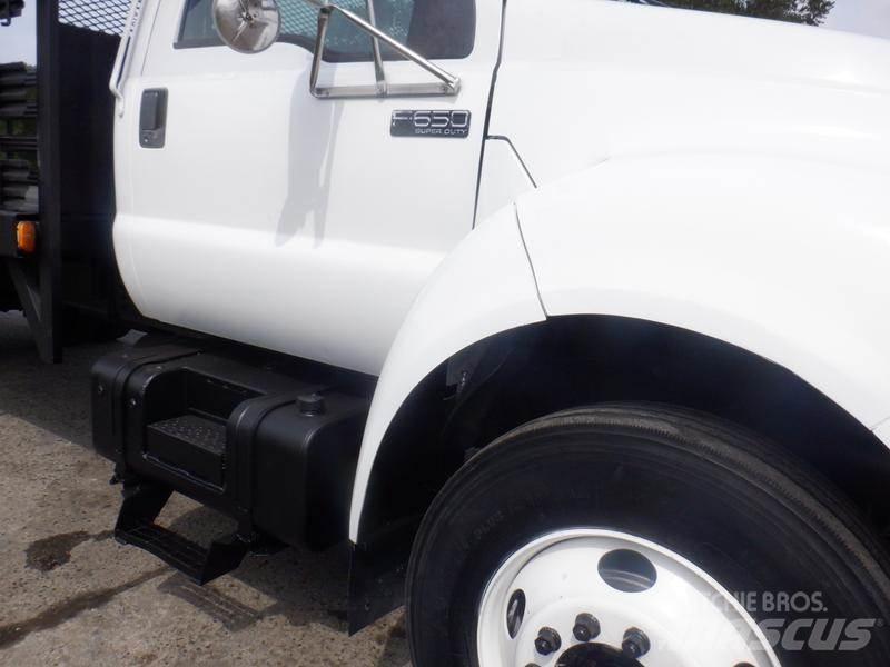 Ford F-650 Platformos/ Pakrovimas iš šono