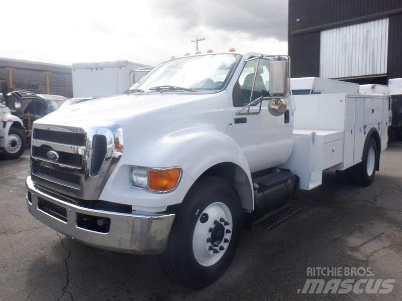 Ford F-750 Visuotinės / bendrosios paskirties automobiliai