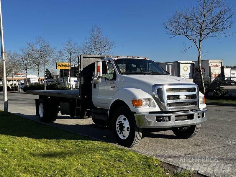 Ford F-750 Platformos/ Pakrovimas iš šono