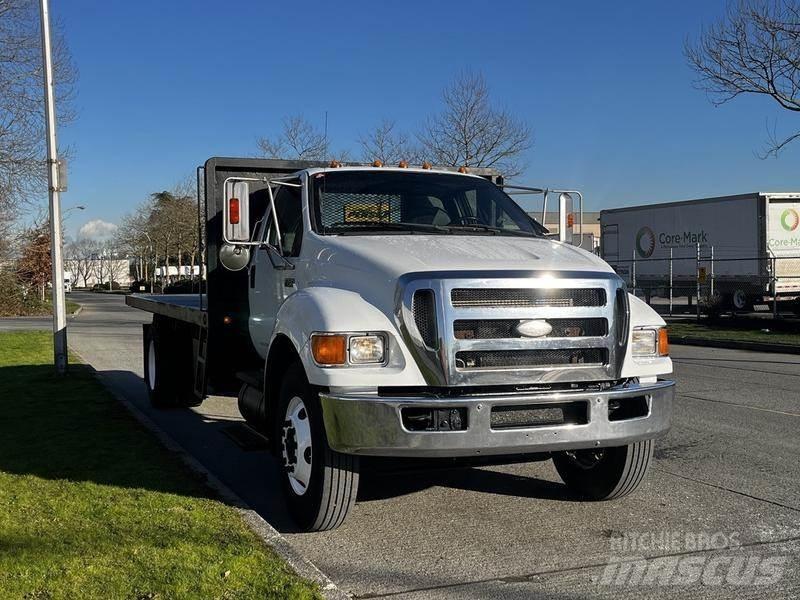 Ford F-750 Platformos/ Pakrovimas iš šono