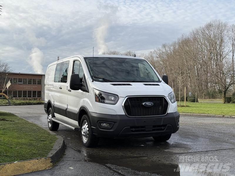 Ford Transit Krovininiai furgonai