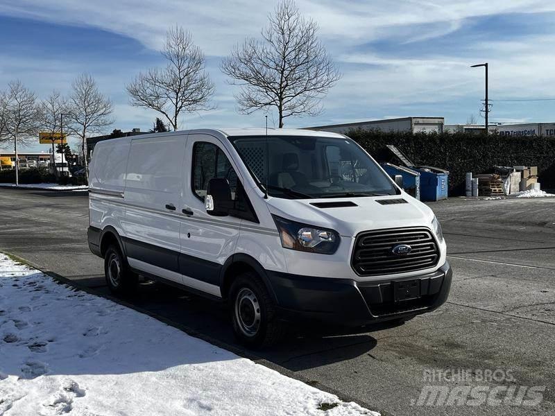Ford Transit Krovininiai furgonai