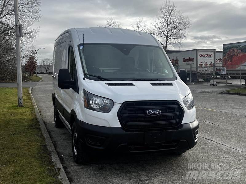Ford Transit Krovininiai furgonai