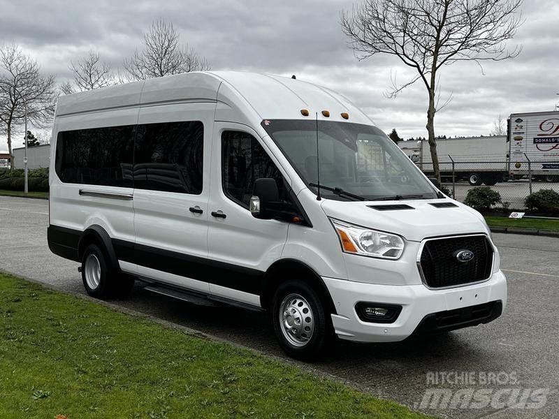 Ford Transit Lengvieji automobiliai