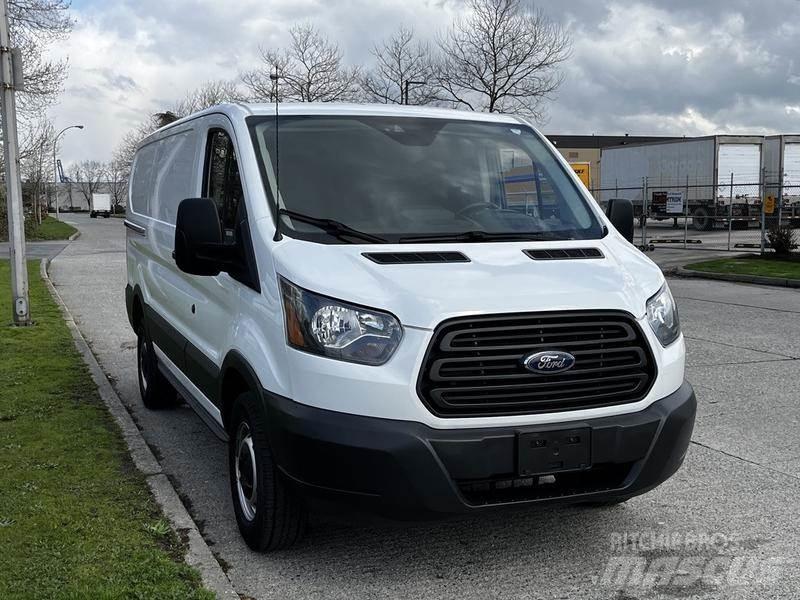 Ford Transit Krovininiai furgonai