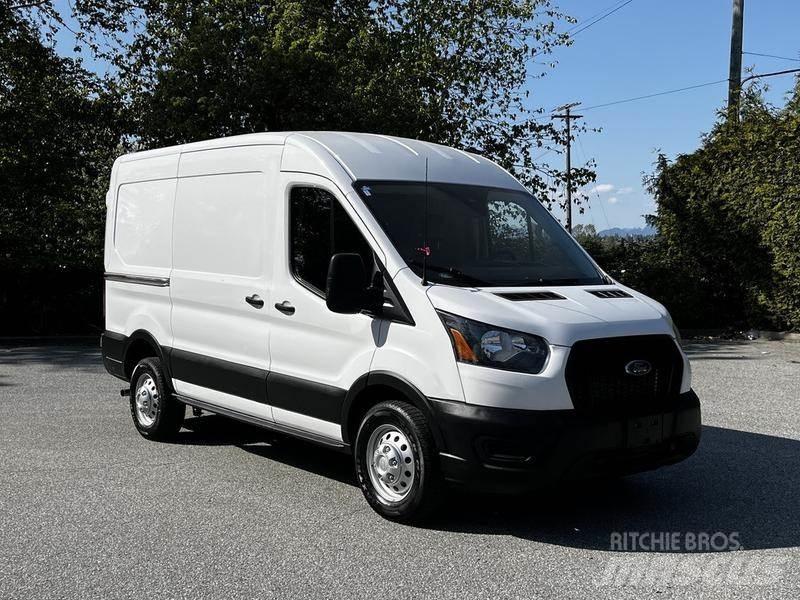 Ford Transit Krovininiai furgonai