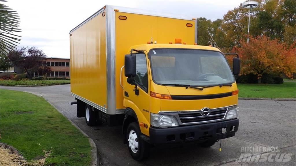 Hino 145 Krovininiai furgonai