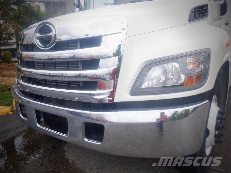 Hino 338 Visuotinės / bendrosios paskirties automobiliai