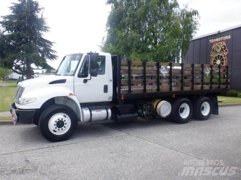 International 4400 Platformos/ Pakrovimas iš šono