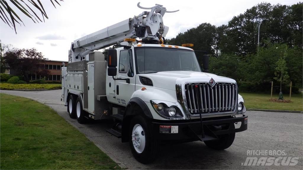 International 7400 Kita