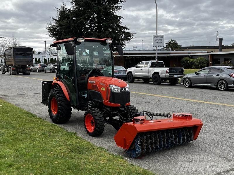 Kubota B2650 Šlavimo sunkvežimiai
