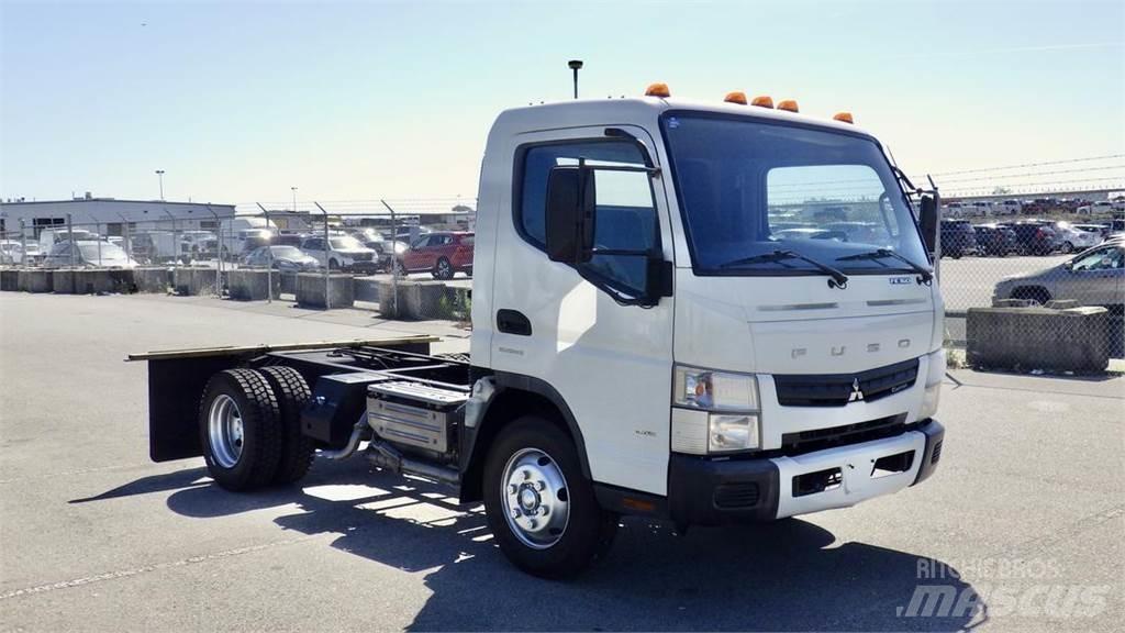 Mitsubishi Fuso FE Važiuoklė su kabina