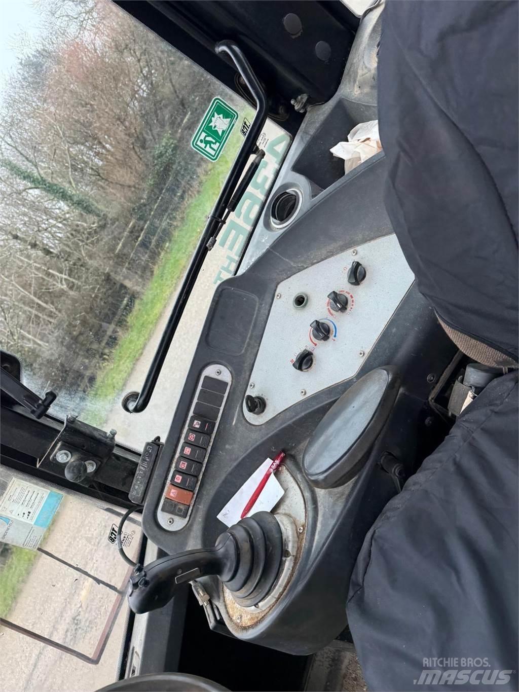 JCB 436HT Naudoti ratiniai krautuvai