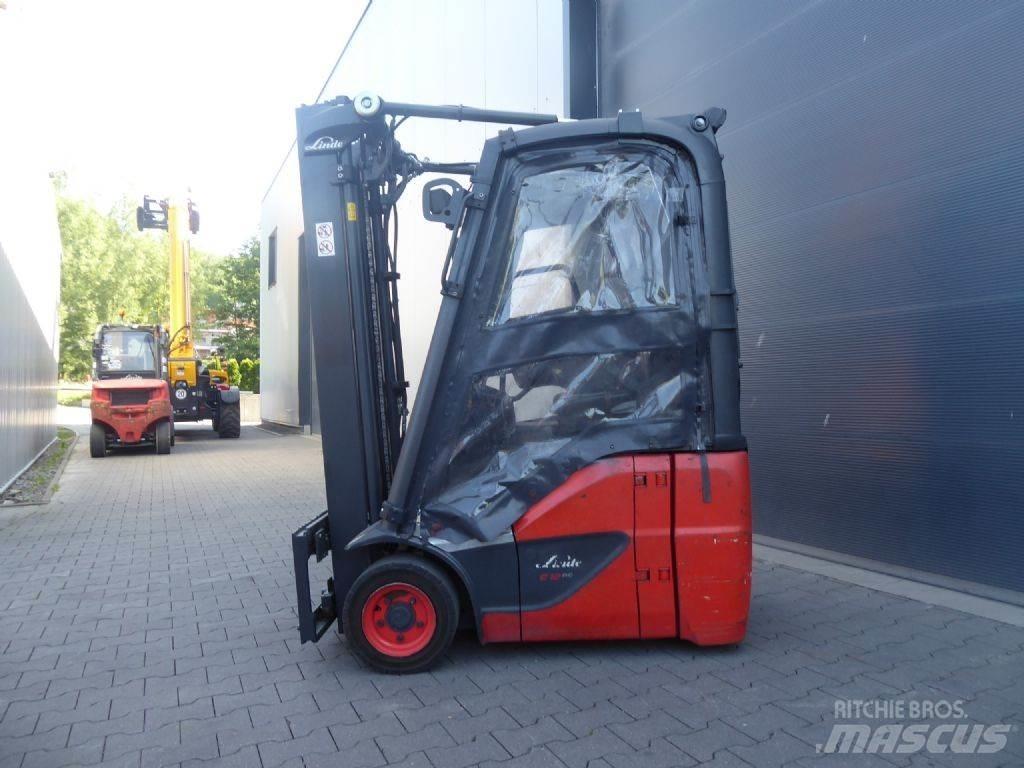 Linde E12-02 Elektriniai šakiniai krautuvai