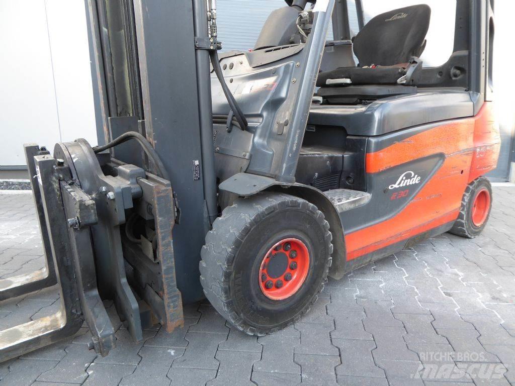Linde E30-01 Elektriniai šakiniai krautuvai