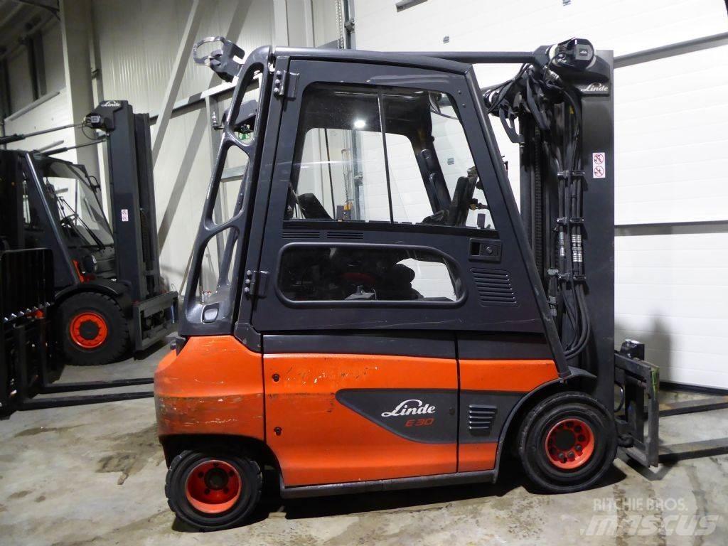 Linde E30-01 Elektriniai šakiniai krautuvai