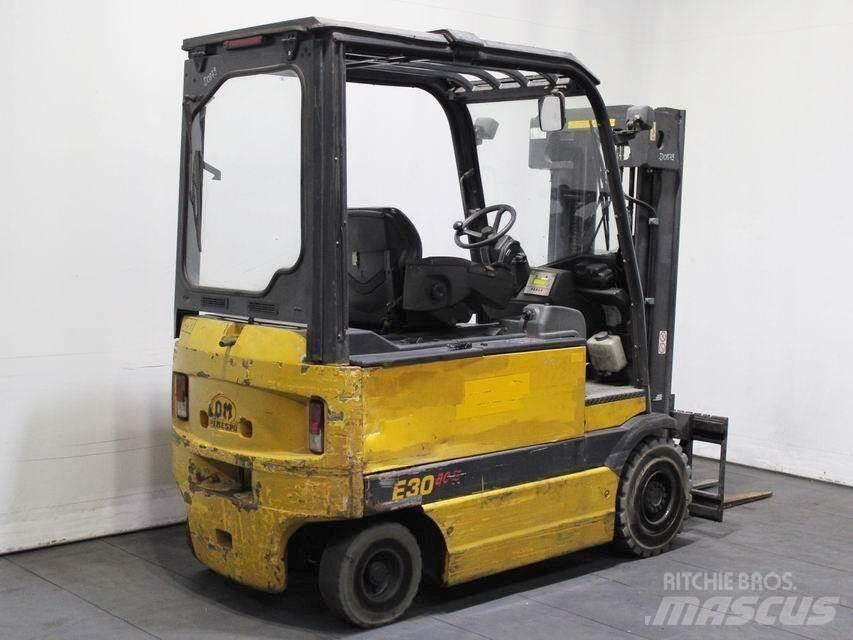 OM E 30 AC Elektriniai šakiniai krautuvai