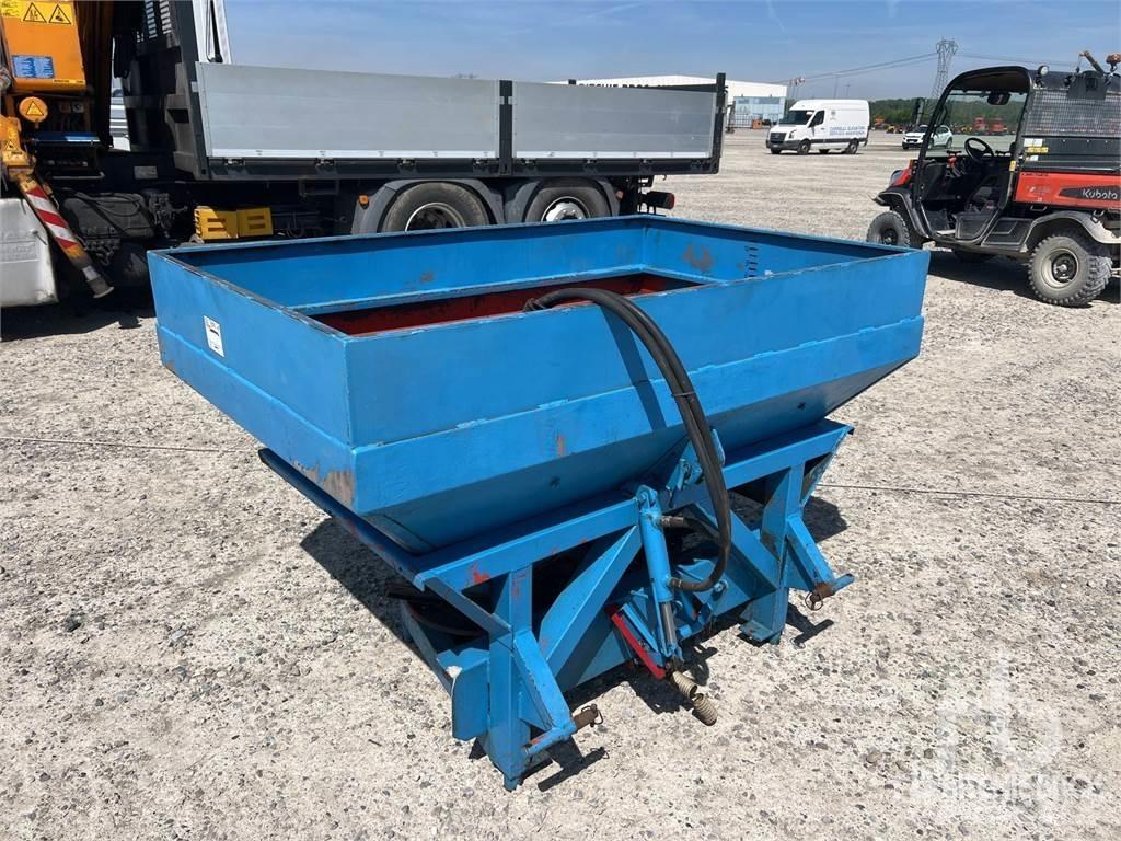  200 kW Mineralinių trąšų barstytuvai