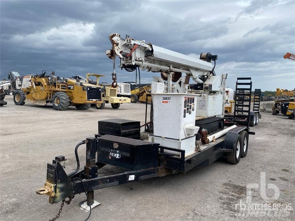 Altec DB37 Mobilūs gręžimo bokštiniai sunkvežimiai