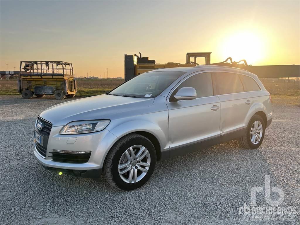 Audi Q7 Lengvieji automobiliai