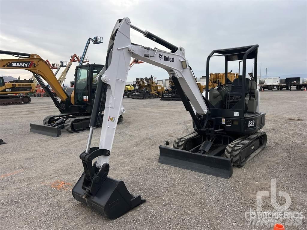 Bobcat E32 Mini ekskavatoriai < 7 t