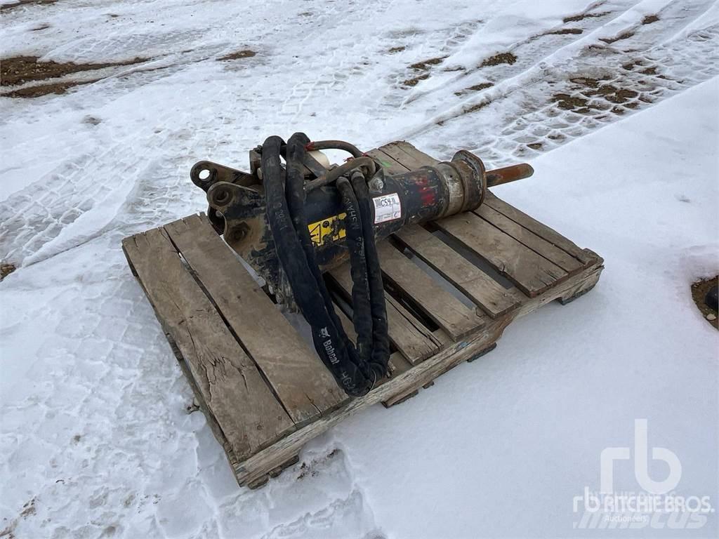 Bobcat HB680 Hidrauliniai kūjai / Trupintuvai