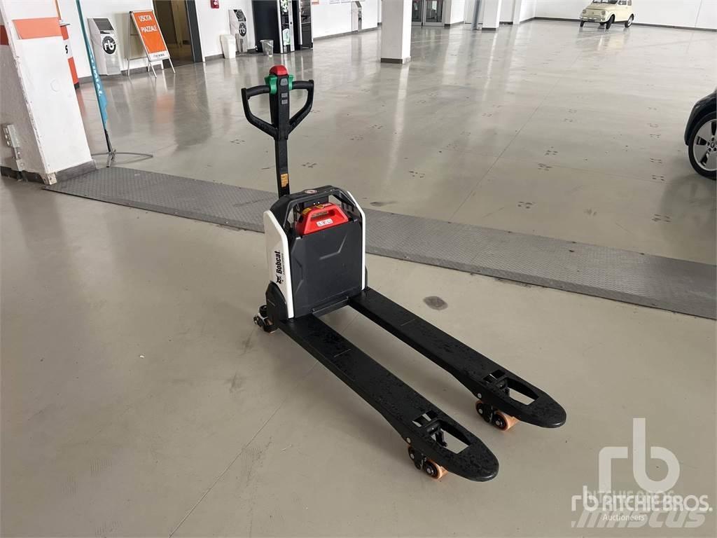 Bobcat LPM15N Padėklų stelažai