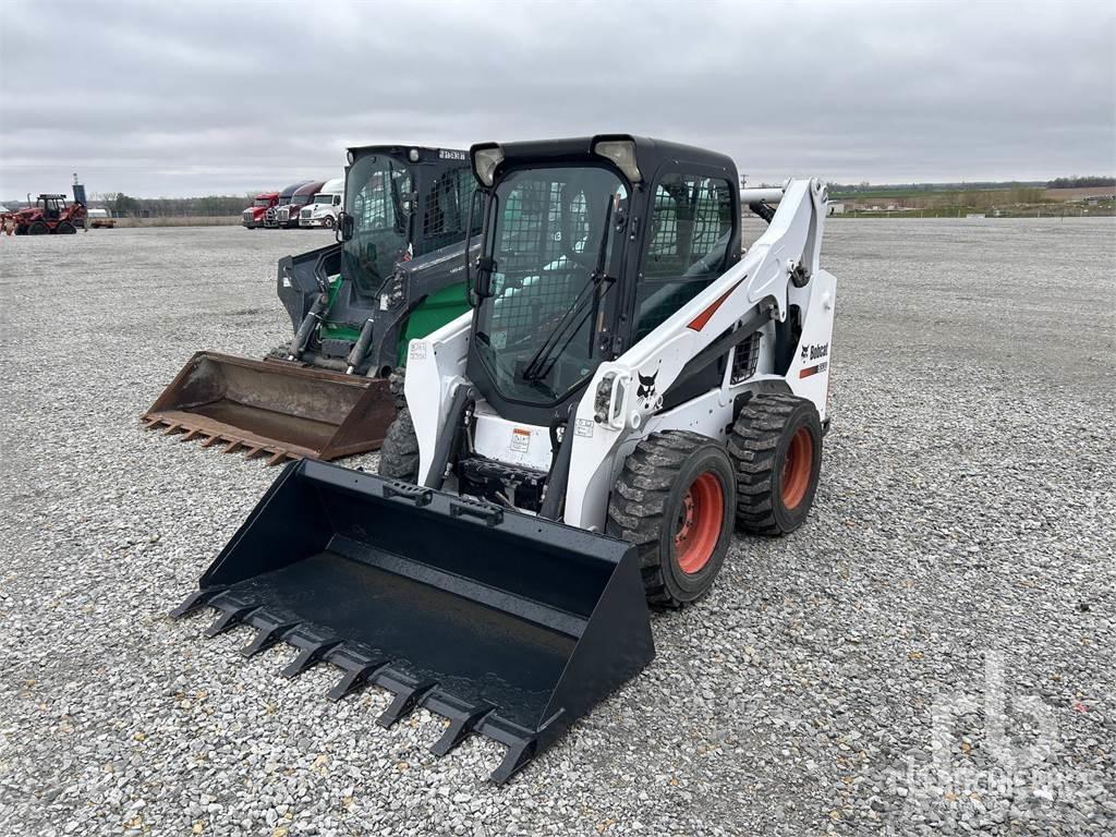 Bobcat S530 Krautuvai su šoniniu pasukimu