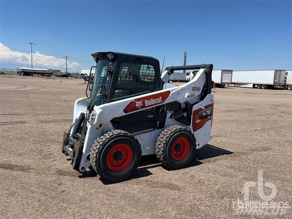 Bobcat S76 Krautuvai su šoniniu pasukimu
