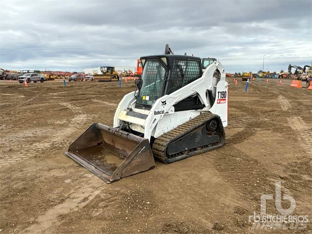 Bobcat T190 Krautuvai su šoniniu pasukimu