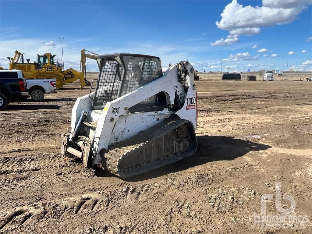 Bobcat T300 Krautuvai su šoniniu pasukimu
