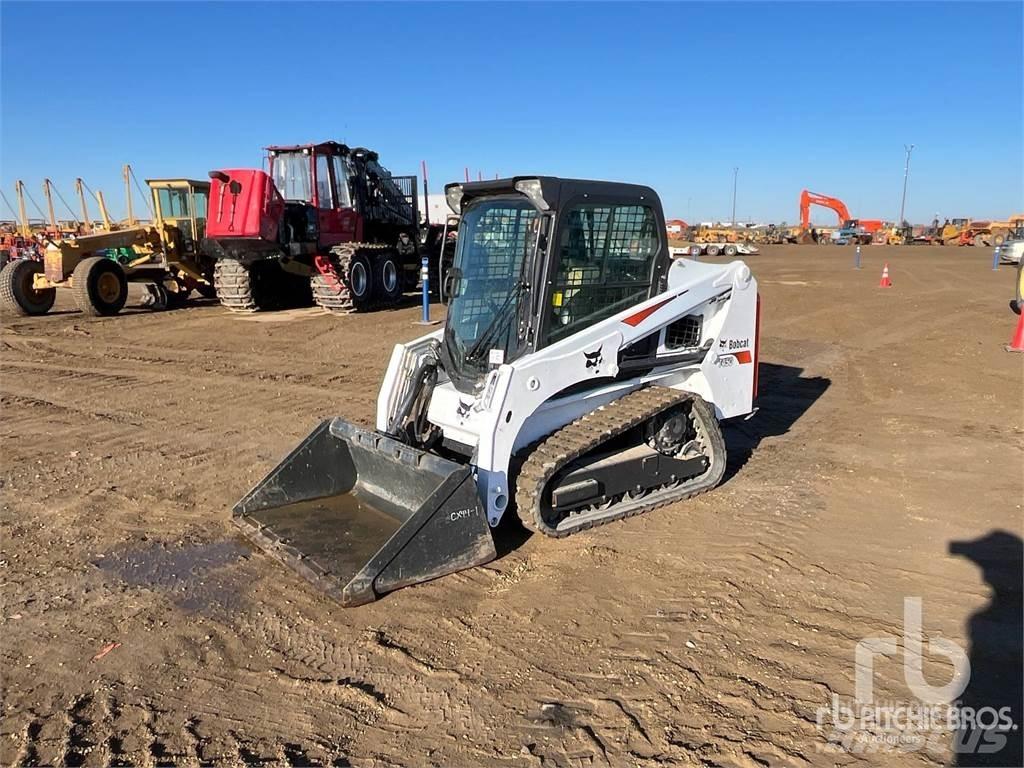 Bobcat T450 Krautuvai su šoniniu pasukimu