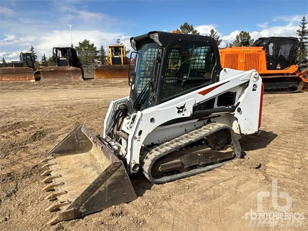 Bobcat T450 Krautuvai su šoniniu pasukimu