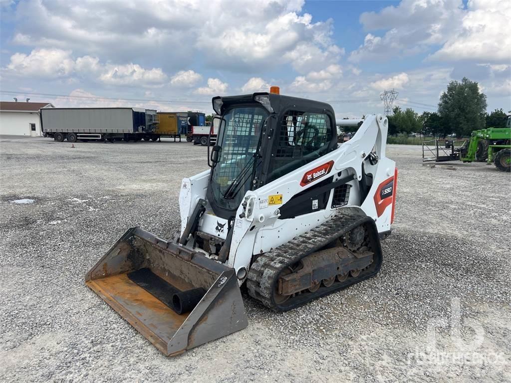 Bobcat T590 Krautuvai su šoniniu pasukimu